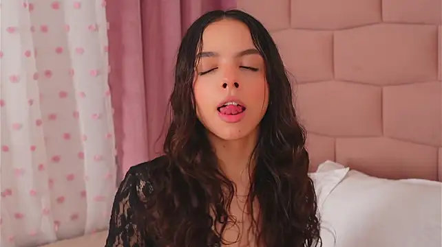 BambiRoses Live XXX-chat
