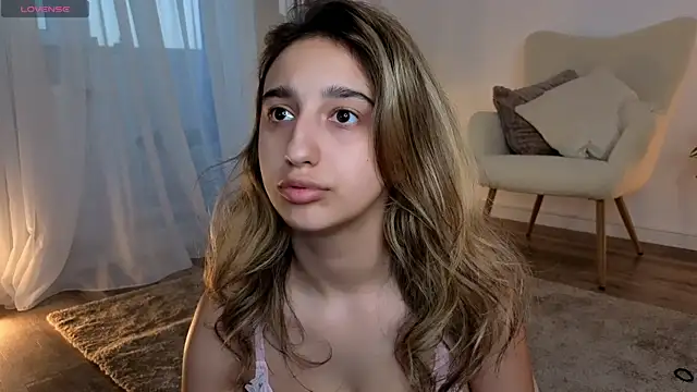 צ'אט XXX בשידור חי של JullyFox
