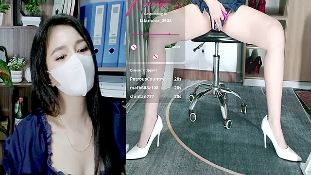 Zinna999 现场XXX聊天