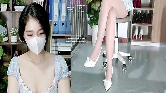 Zinna999's Webcam Show