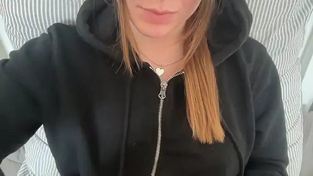 Lucyschickt Webcam-Show