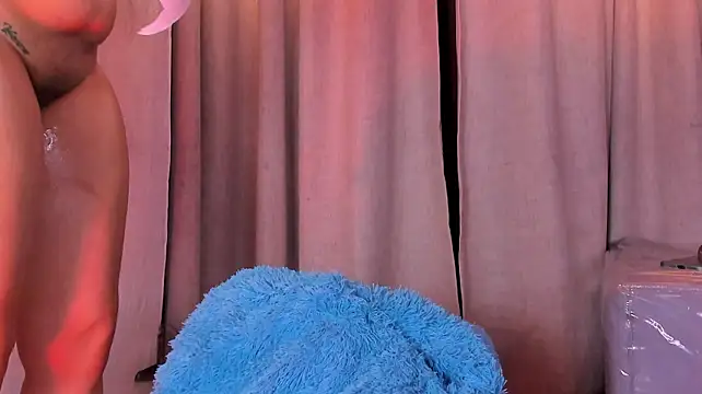 self_destruction Show in webcam