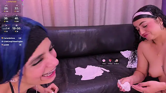 self_destruction webcam show