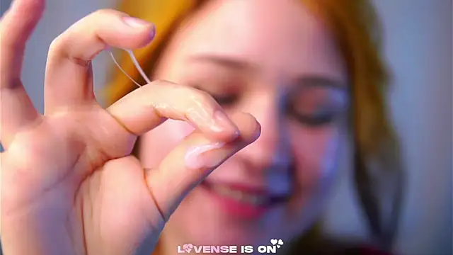 XXX chat uživo modela TemikaAltvater