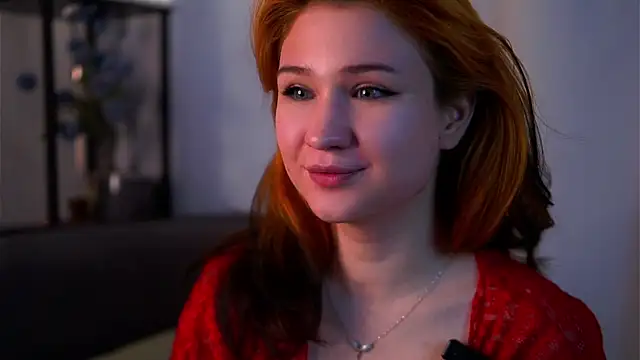 TemikaAltvater Adlı Modelin Canlı XXX Sohbeti