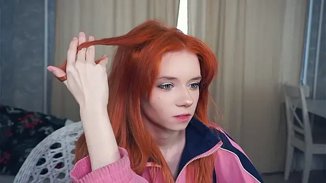 Pokazy przed kamerką – TarynPalek