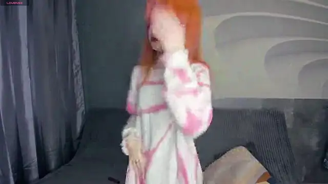 TarynPalek Show in webcam