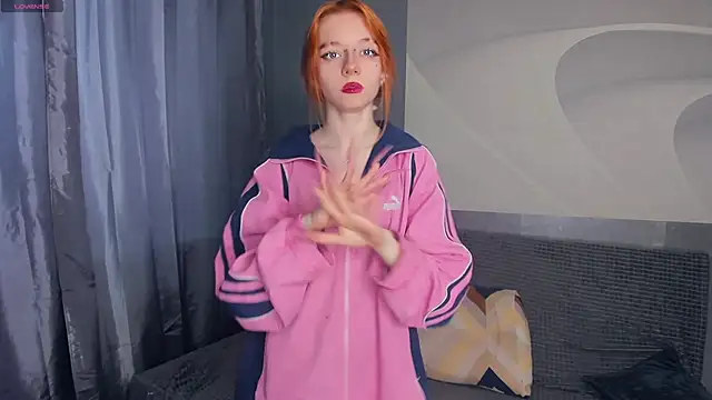 TarynPalek লাইভ চ্যাট রুম