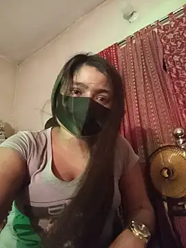 Živá chatovací místnost Nusrat_Faria