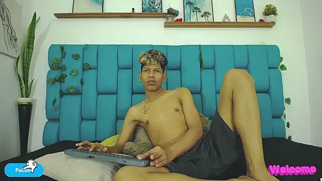 Show modela Stephen_Angel na web-kameri