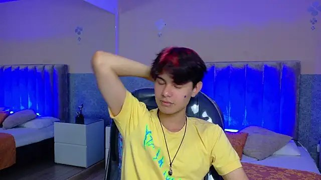 Derek_Sinn's Webcam Show