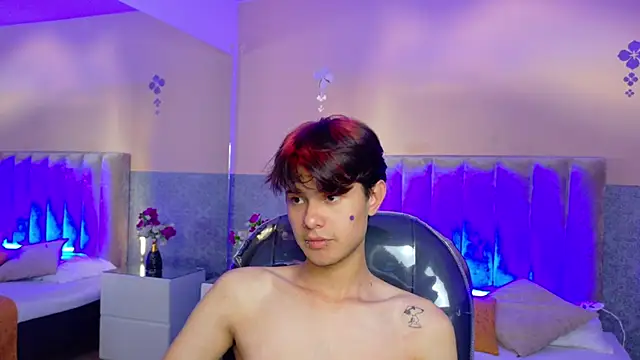 Derek_Sinn 网络视讯表演