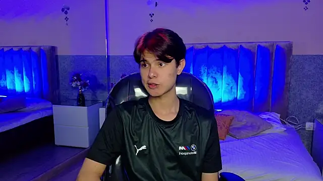 Show Webcam de Derek_Sinn