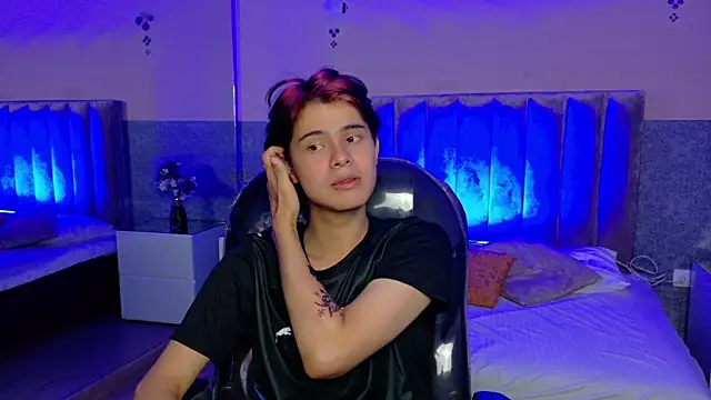 Derek_Sinn Webcamshow