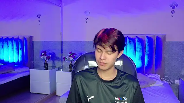 Derek_Sinnのウェブカメラショー