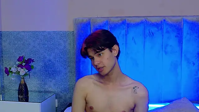 Derek_Sinn's Webcam Show