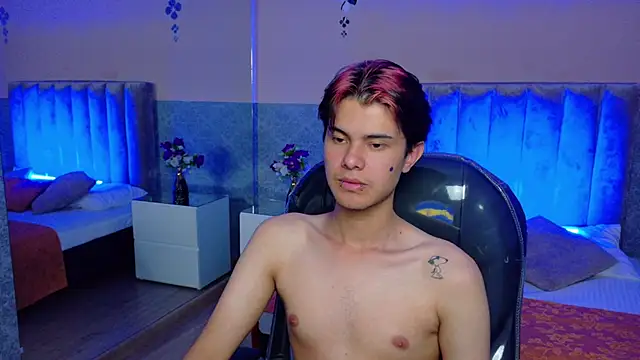 Webkamerová show Derek_Sinn