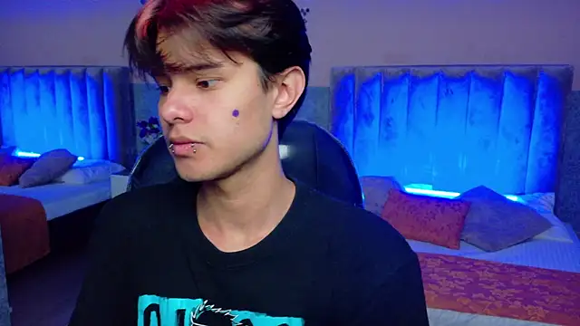 Derek_Sinn – webcam-show