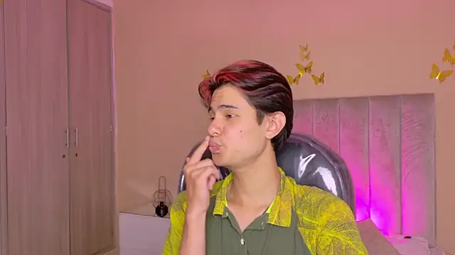 Derek_Sinn's Webcam Show