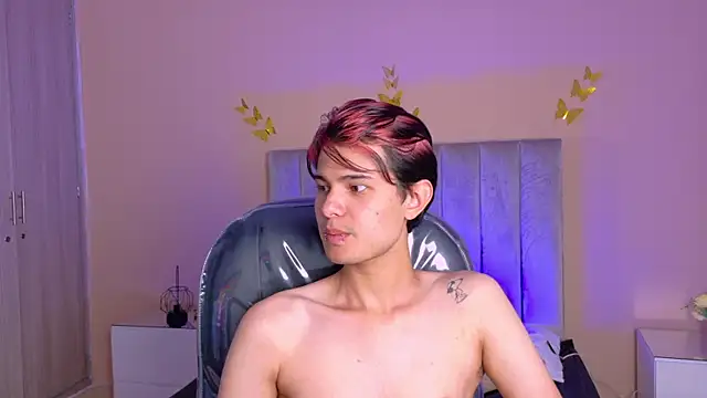 Chat XXX en directo de Derek_Sinn