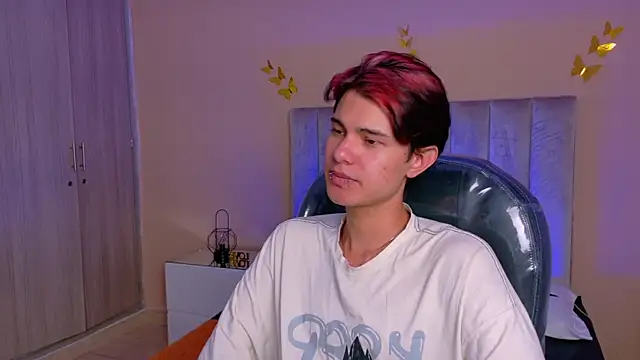 Derek_Sinn's Webcam Show