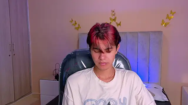 Derek_Sinn webkamerás műsora