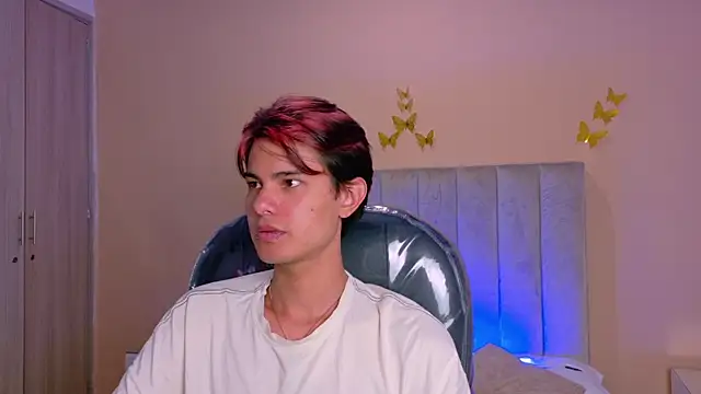 Derek_Sinnn Webbikameraesitys