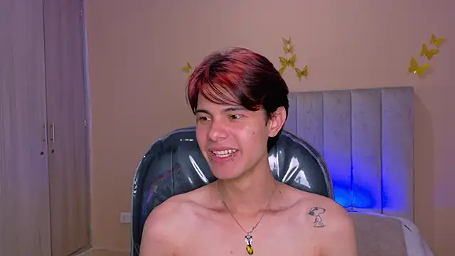 Derek_Sinn Adlı Modelin Web Kamerası Şovu