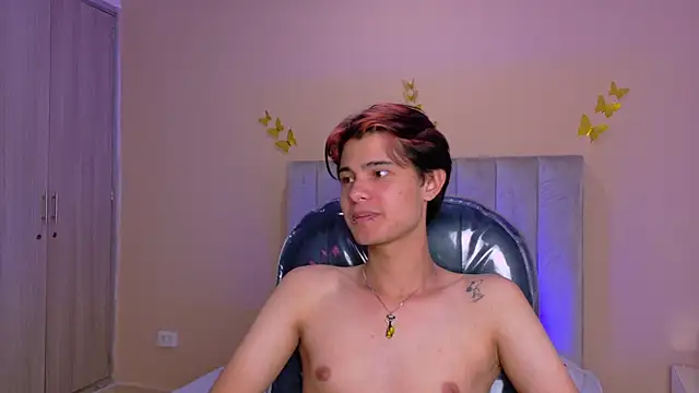 Derek_Sinn Adlı Modelin Web Kamerası Şovu