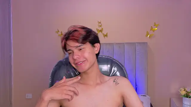 Derek_Sinn's Webcam Show