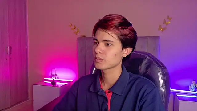 Derek_Sinn webkamerás műsora