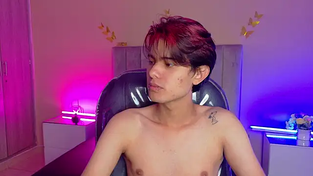 Derek_Sinn's Webcam Show