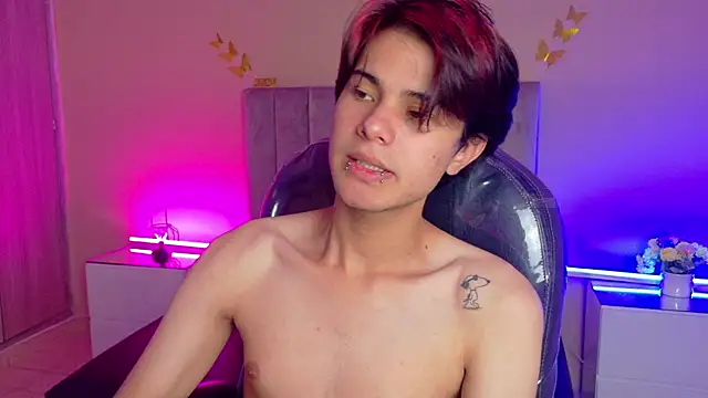 Derek_Sinn webkamerás műsora