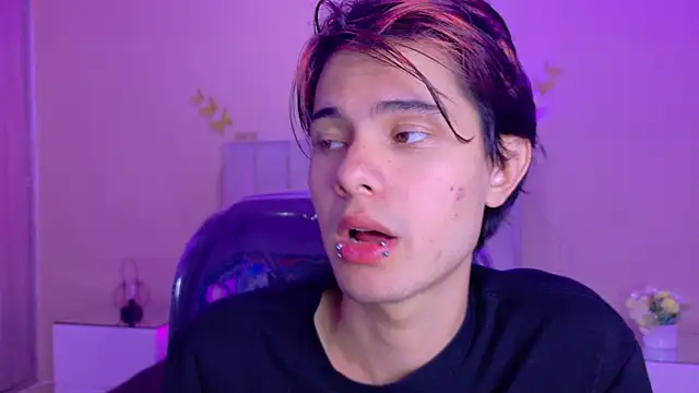 Derek_Sinn's Webcam Show
