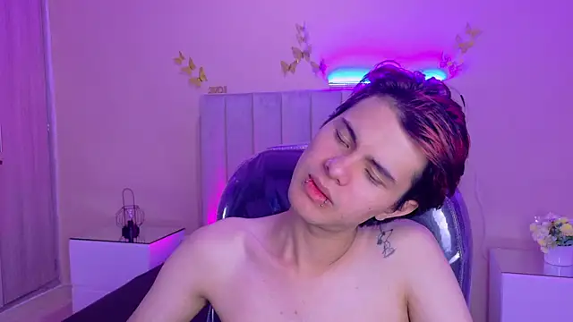Show de Derek_Sinn na webcam
