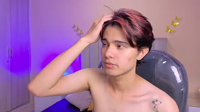 عرض كام Derek_Sinn