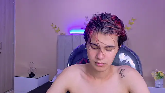 Derek_Sinn Pertunjukan Webcam