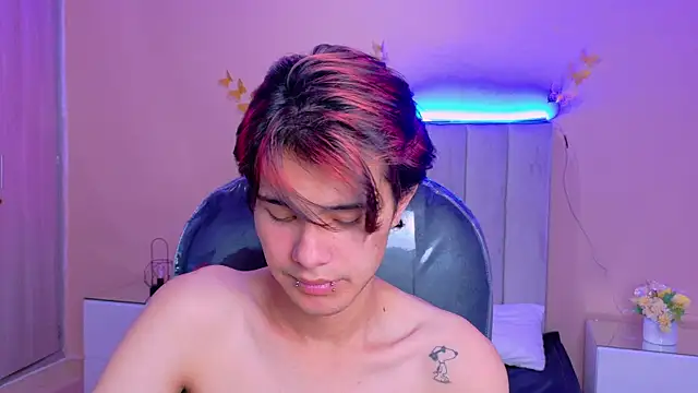 Derek_Sinn Webcamshow