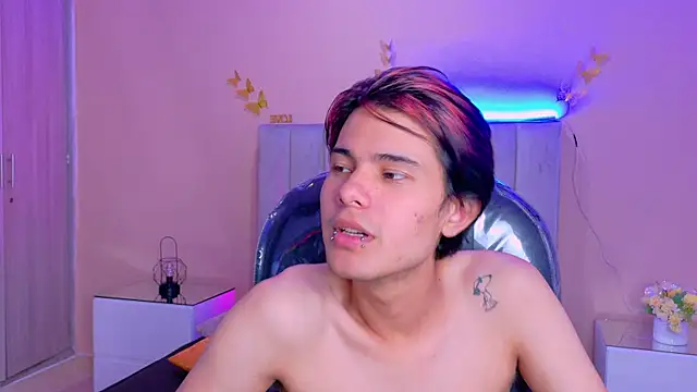 Webkamerová show Derek_Sinn
