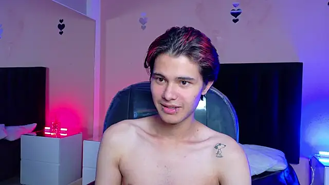 Derek_Sinn webkamerás műsora