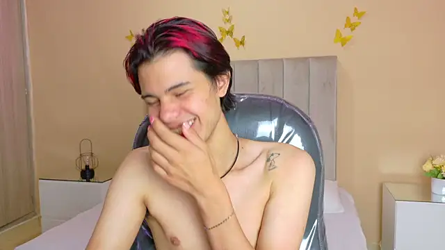 Derek_Sinnn Webbikameraesitys