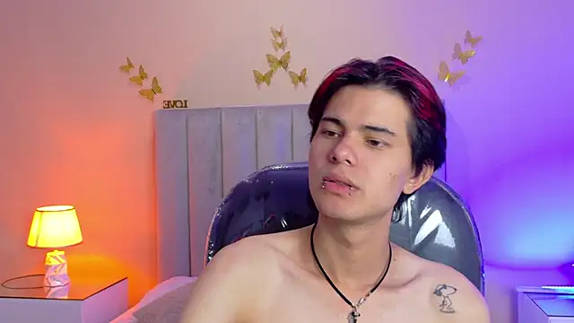 Derek_Sinn Шоу с уебкамера