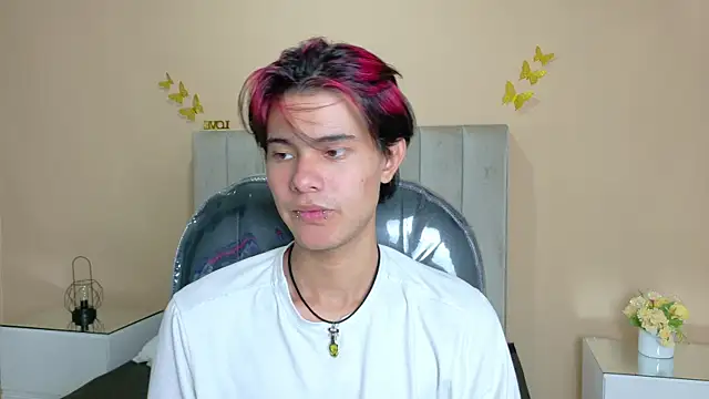 Derek_Sinn Webcamshow