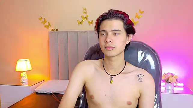 Czat XXX na żywo – Derek_Sinn
