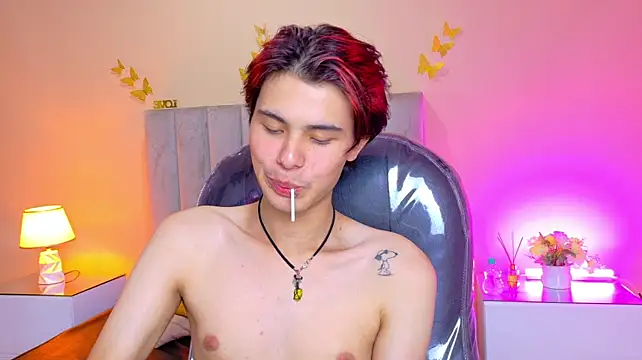 Derek_Sinn Show Webcam
