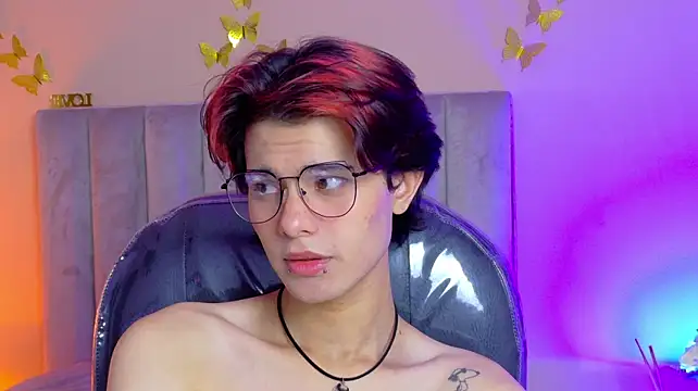 Derek_Sinn Adlı Modelin Web Kamerası Şovu