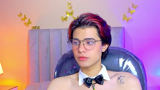 Derek_Sinn 在線直播表演