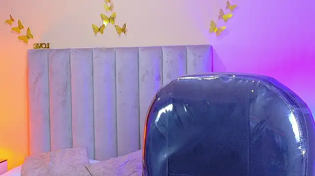 Derek_Sinnn Webbikameraesitys