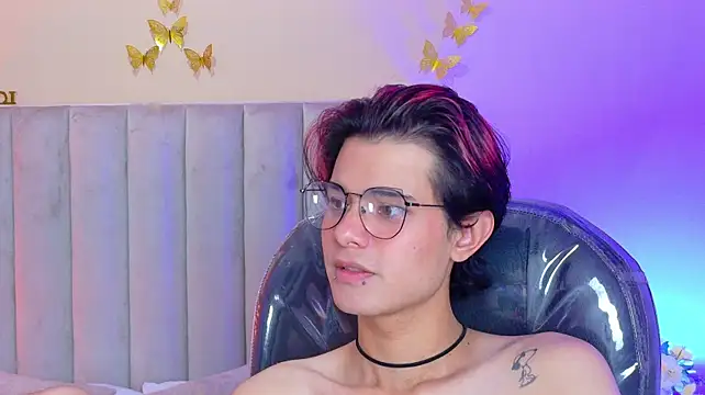 Show de Derek_Sinn na webcam