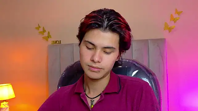 Derek_Sinn Chat XXX in diretta